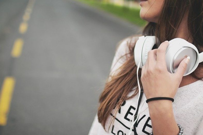 15 cosas que hacer mientras escuchas música
